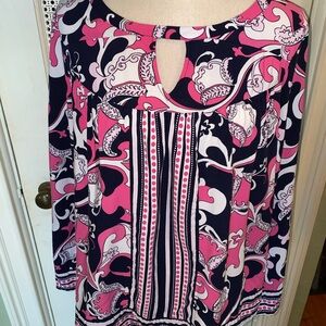 Crown & Ivy Black and Pink Cut Out 3/4 Sleeve Blouse